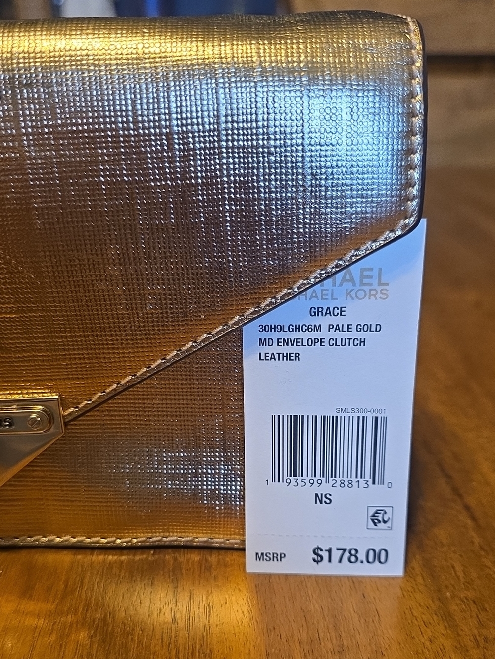 Michael Kors NWT Gold Metallic Crossbody Clutch - Picture 3 of 16